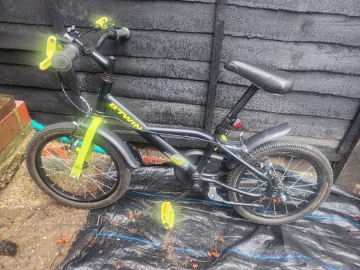 Buy & Sell Forest Hill South East London - Photos for BTWIN DARK HERO 500 16