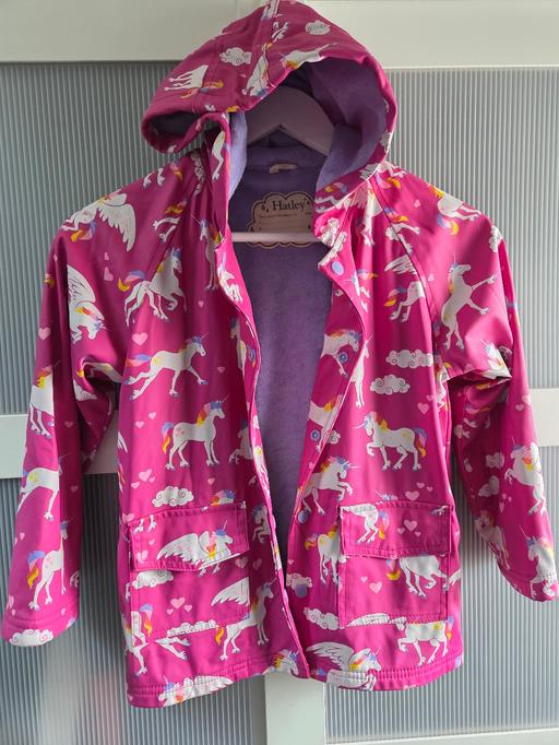 Buy & Sell Weston Point Halton - Photos for Age 7 HATLEY rubber mac coat