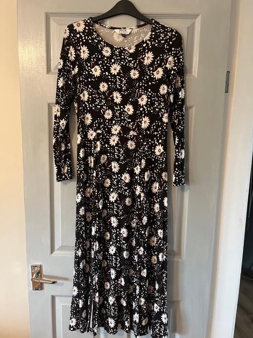 Buy & Sell Conisbrough Doncaster - Photos for Floral summer dress size 10 ladies