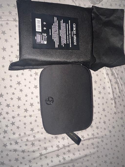 Buy & Sell Northville South Gloucestershire - Photos for GIORGIO ARMANI Beauty black premium pouch
