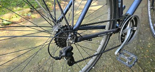 Buy & Sell Whitton Richmond upon Thames - Photos for Relaigh Road Bike