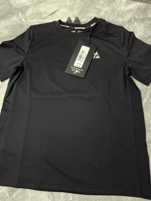 Buy & Sell Bold Saint Helens - Photos for Montiirex T-shirt size small boys new genuine