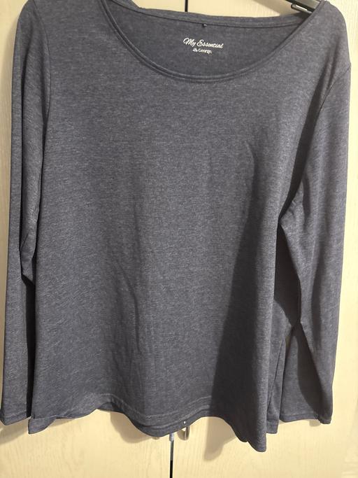 Buy & Sell Dudley Town Centre Dudley - Photos for Ladies top