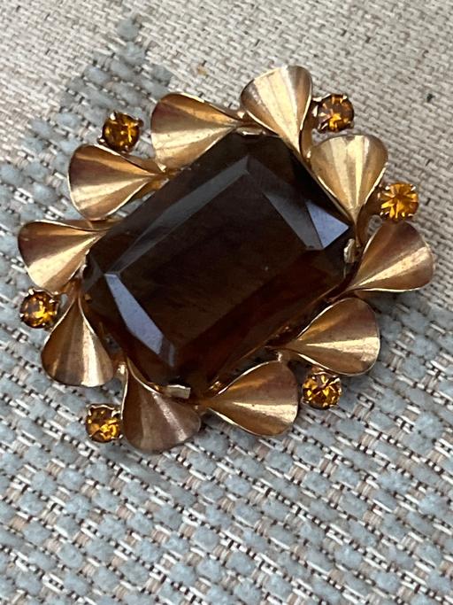 Buy & Sell Ovingdean Brighton - Photos for Beautiful vintage glass brooch