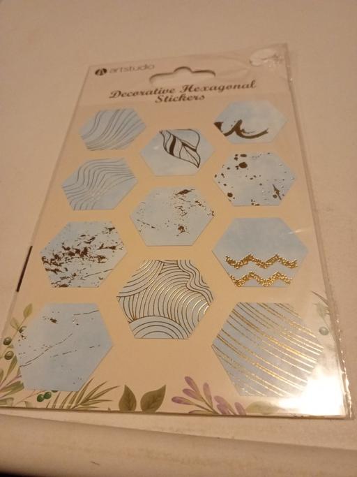 courses Horncastle East Lindsey - Photos for brand new decorative hexagonal stickers