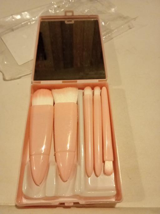 Buy & Sell Horncastle East Lindsey - Photos for brand new ladies make up brushes & mirror