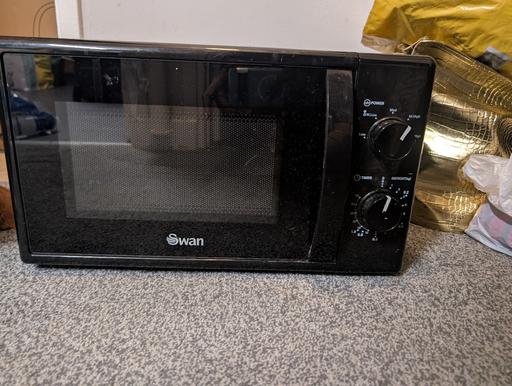 Buy & Sell Stoke Newington North London - Photos for Swan Microwave
