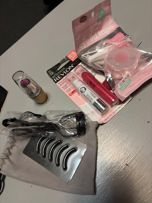 Buy & Sell Duckmanton Chesterfield - Photos for 4 Piece Bundle