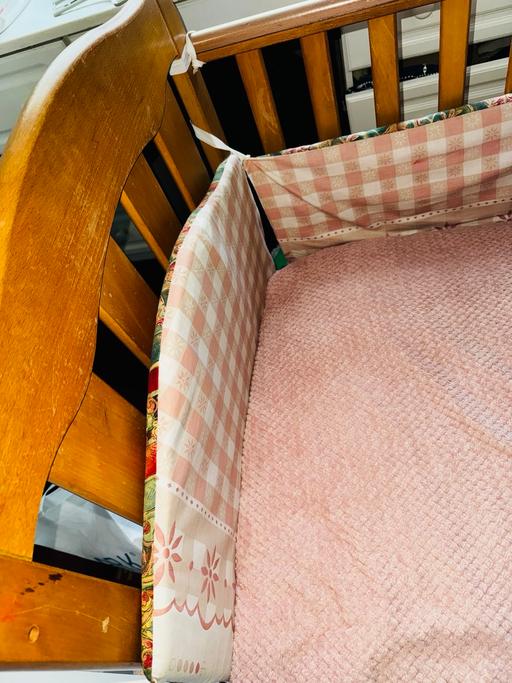 Buy & Sell Royton Oldham - Photos for Cot bed