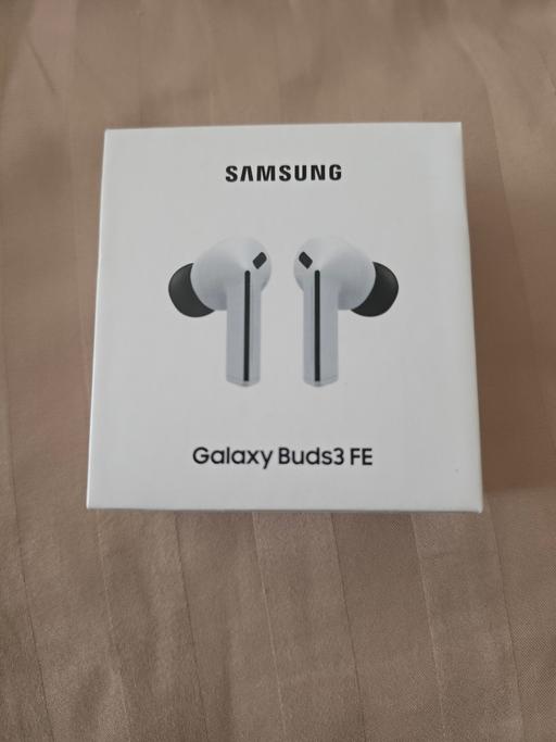 Buy & Sell Winwick Warrington - Photos for Samsung Buds 3 fe