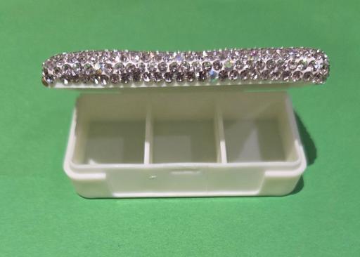 Buy & Sell Westgate-on-Sea Thanet - Photos for BLINGY PILL POT