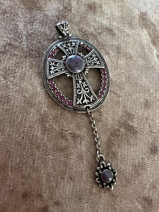 Buy & Sell Rottingdean Brighton - Photos for Beautiful pendant