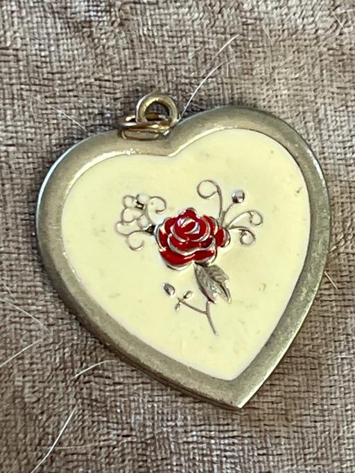 Buy & Sell Ovingdean Brighton - Photos for Beautiful vintage pendant
