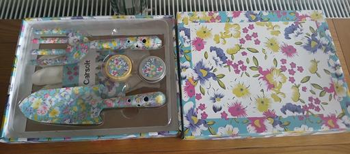 Buy & Sell Beeston Broxtowe - Photos for Garden Gift set)