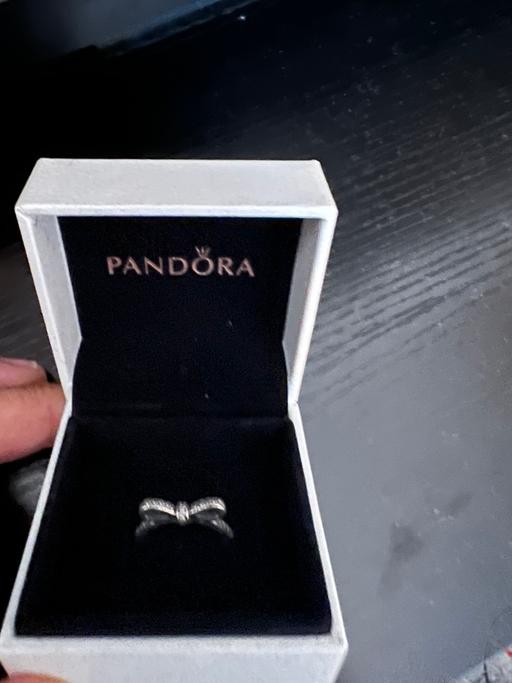 Buy & Sell Harlesden North West London - Photos for Pandora bow ring