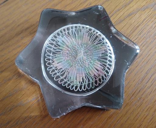 Buy & Sell Beeston Broxtowe - Photos for Paperweight)