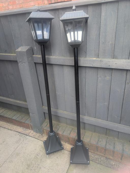 Buy & Sell Wollescote Dudley - Photos for 2 SOLAR GARDEN LAMP POSTS.