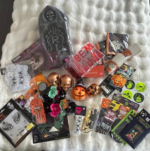 Buy & Sell Netherton Dudley - Photos for Halloween items all new