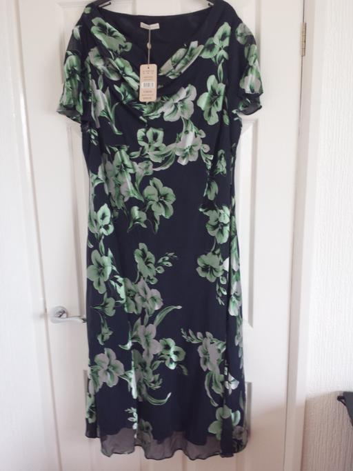 Buy & Sell Aintree Sefton - Photos for NEW LADIES DRESS
