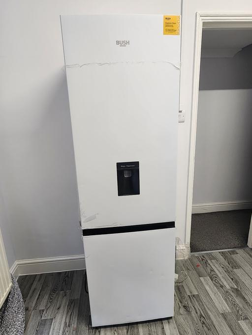 Buy & Sell Hammersmith and Fulham West London - Photos for Bush Fridge Freezer