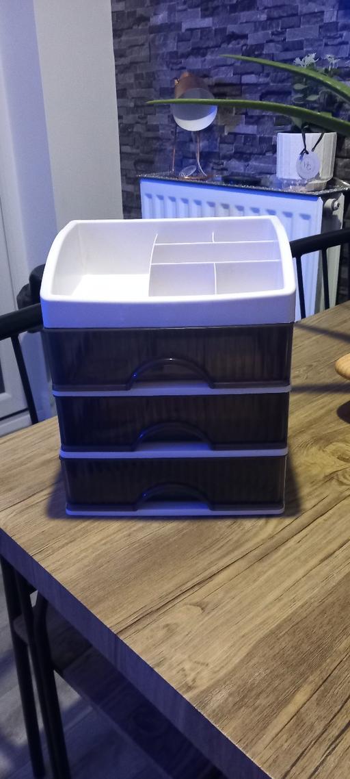 Buy & Sell Bassaleg Newport - Wales - Photos for Make up Storage.