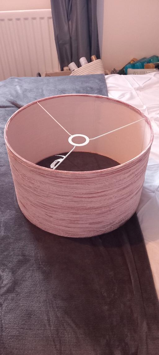 Buy & Sell Bassaleg Newport - Wales - Photos for Big Chenille/Velvety Lampshade