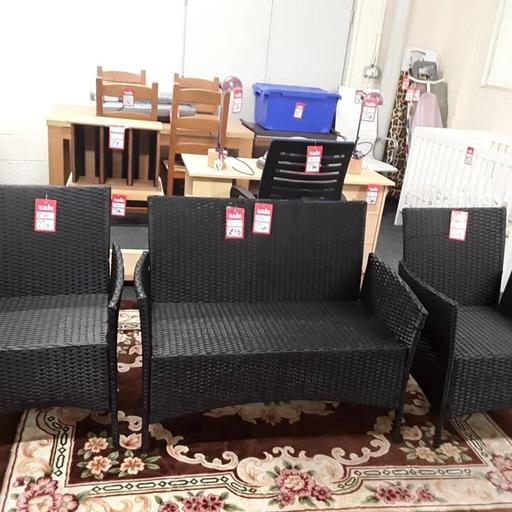 Buy & Sell Saint Pauls Trading Estate Tameside - Photos for Black garden rattan 2-seater & chairs
