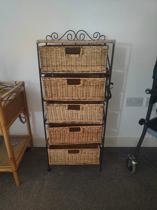 Buy & Sell Lambeth South East London - Photos for Wicker drawer unit
