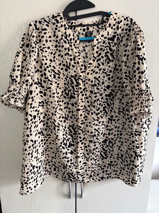 Buy & Sell Woodsetton Dudley - Photos for Ladies blouse