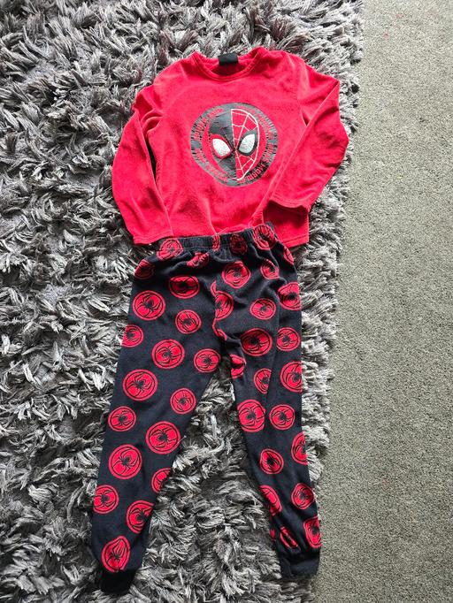 Buy & Sell Rowley Regis Sandwell - Photos for Primark pjs - age 6/7