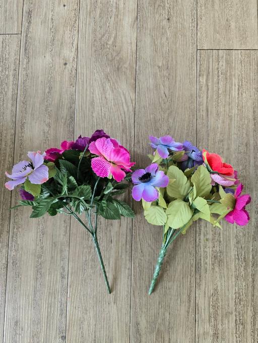 Buy & Sell Rowley Regis Sandwell - Photos for 2 poppy bouquets