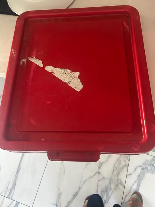 Buy & Sell Belgrave Walk Station Merton - Photos for Storage box