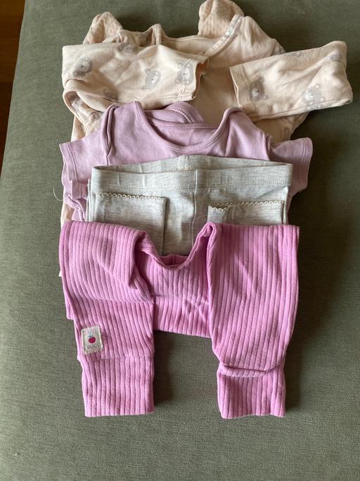 Buy & Sell Penn Fields Wolverhampton - Photos for 4 items girls bundle