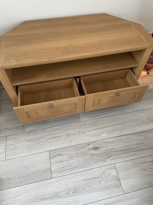 Buy & Sell Ettingshall Park Wolverhampton - Photos for Corner tv unit 