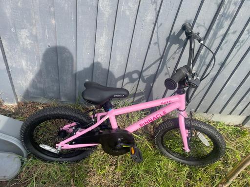 Buy & Sell Rainham Havering - Photos for Bike ages 5-8
