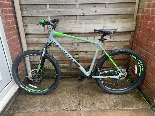Buy & Sell Stockland Green Birmingham - Photos for Giant Talon 2 MTB XL Frame 27.5” Wheels Grey