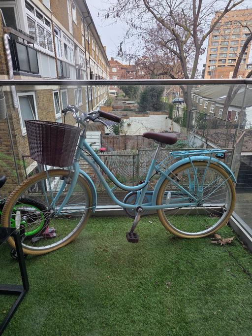Buy & Sell Wapping East London - Photos for ladies / girls bike