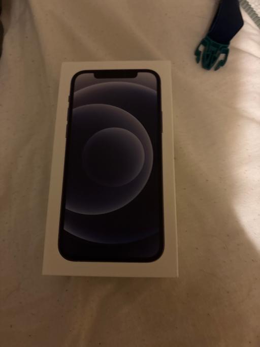 Buy & Sell Lower Gornal Dudley - Photos for iPhone 12