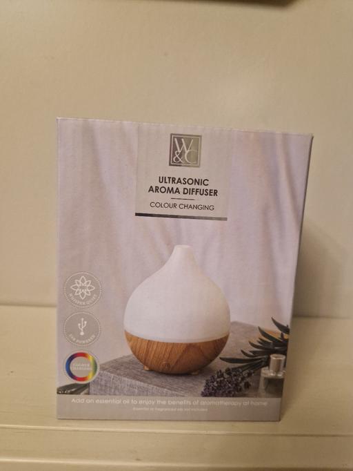 Buy & Sell Scholes Rotherham - Photos for New colour changing diffuser