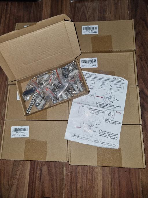 Buy & Sell Bournville Birmingham - Photos for 10 Piece Safety Straps x 9