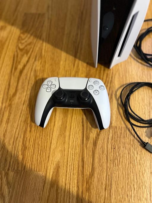 Buy & Sell Archway North London - Photos for PS5 825GB disc edition (boxed)