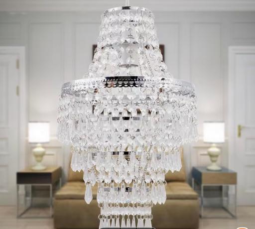 Buy & Sell Forest Town Mansfield - Photos for 2 BEAUTIFUL CHANDELIERS