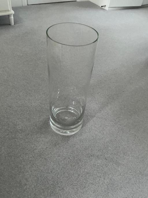 Buy & Sell Old Town Eastbourne - Photos for Tall Glass Vase