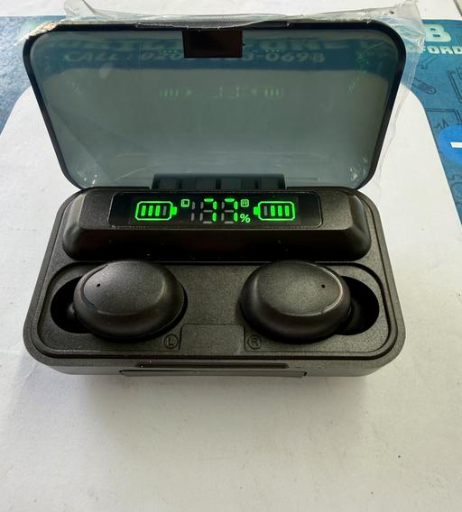 Buy & Sell Highams Park East London - Photos for Wireless Bluetooth Earbuds Headset