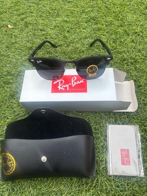 Buy & Sell Poplar East London - Photos for Ray-Ban Clubmasters RB3016 All Black