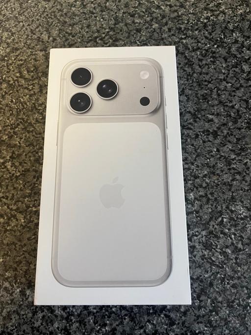 Buy & Sell Ocker Hill Sandwell - Photos for Apple iPhone 17 Pro 256GB Silver
