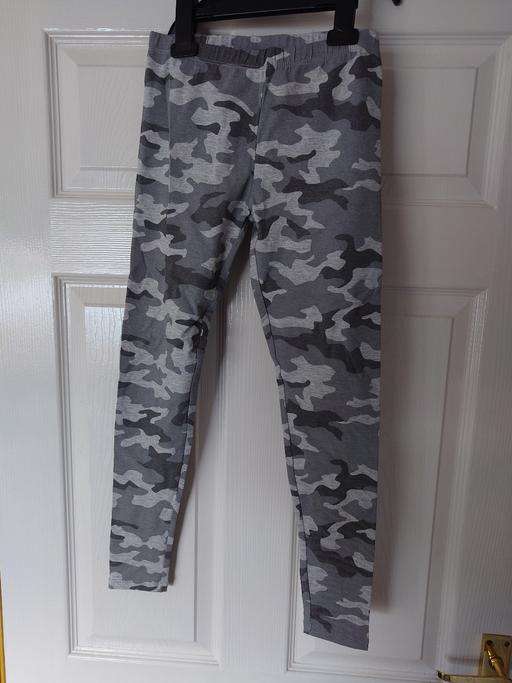 Buy & Sell Woodthorpe Charnwood - Photos for Girls grey camouflage leggings size 9-10 year