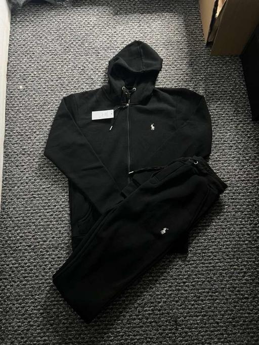 Buy & Sell Leyton East London - Photos for Ralph lauren full tracksuit size medium