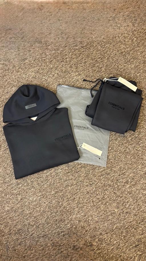 Buy & Sell Leicester City Centre Leicester - Photos for Essentials SS22 Tracksuit, Size S