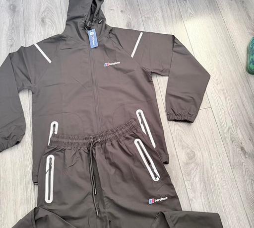Buy & Sell Knaresborough North Yorkshire - Photos for Berghaus full tracksuit